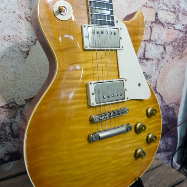 59-C-068- (15 of 27)