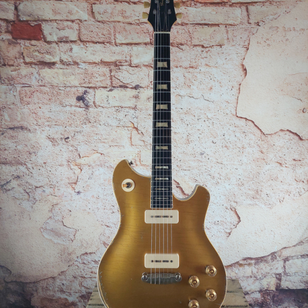 foxy 1 goldtop (1 of 7)