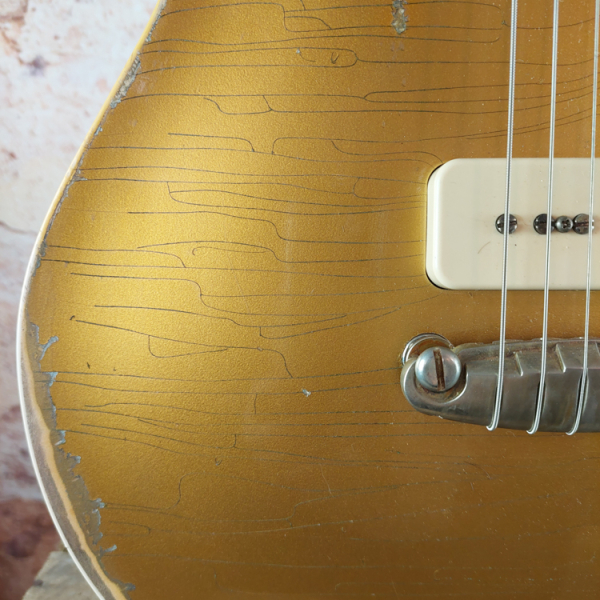 foxy 1 goldtop (5 of 7)